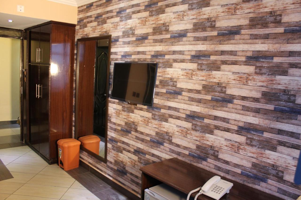 Airport Landing Hotel Найробі Екстер'єр фото